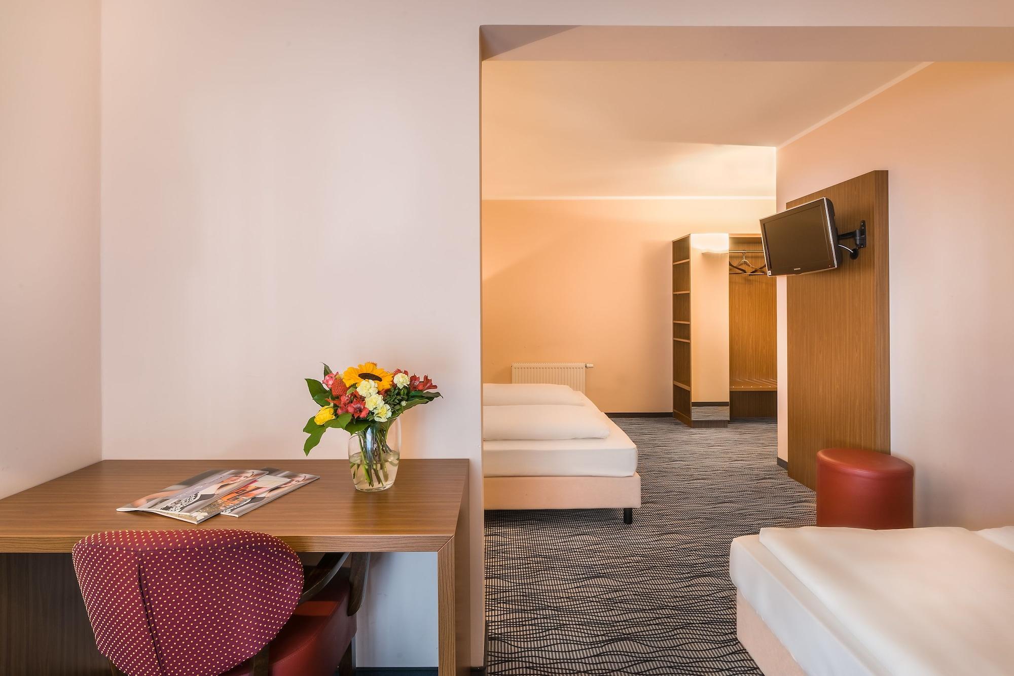Scope Hotel Dresden Airport エクステリア 写真