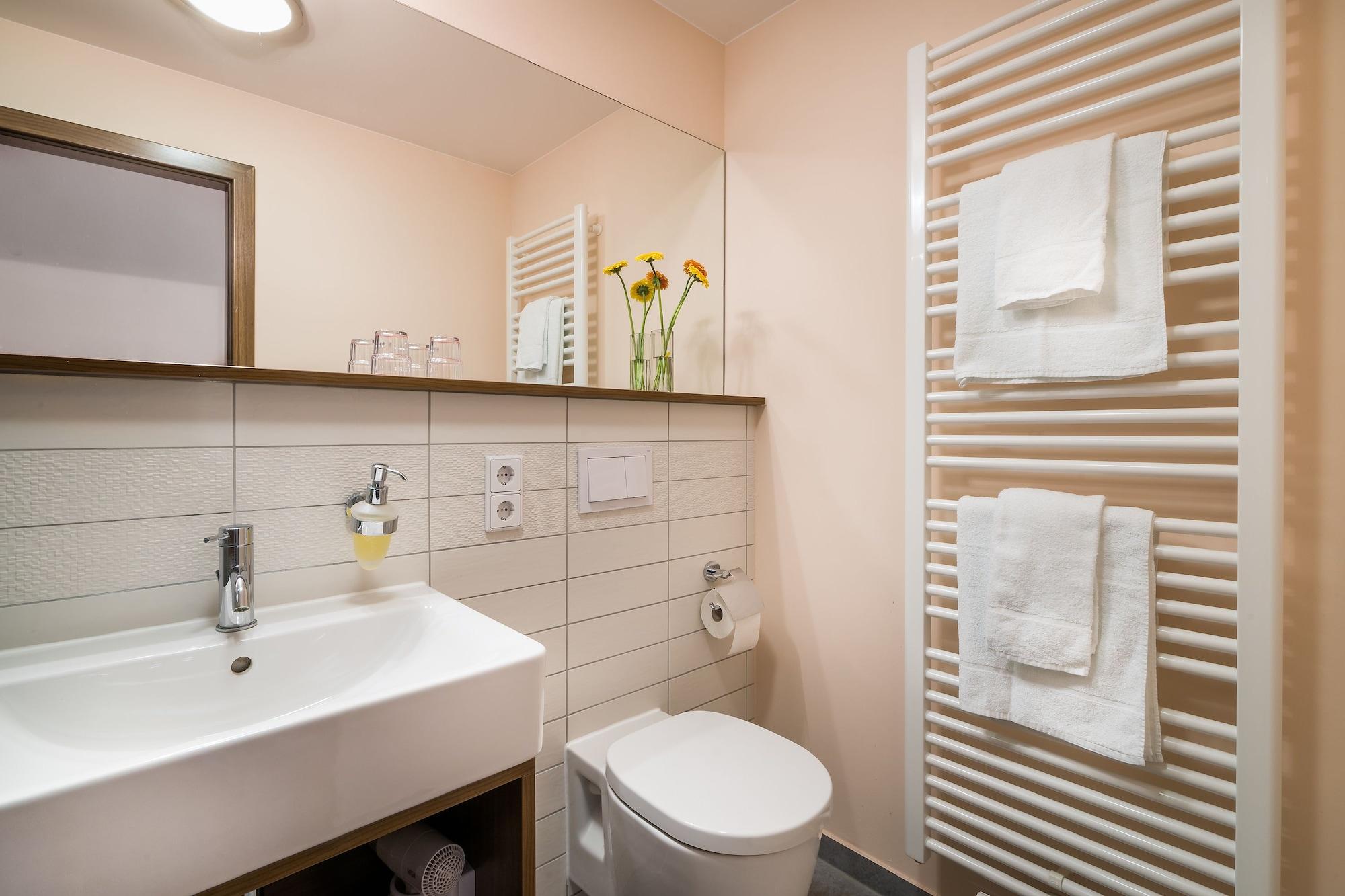 Scope Hotel Dresden Airport エクステリア 写真